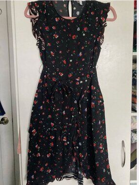 Derek Lam 10 Crosby Black Floral Print Ruffle Hem Wrap Skirt Size 2 Viscose Knee